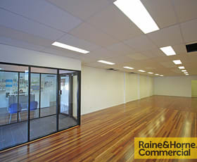 Medical / Consulting commercial property leased at 2/6 Third Avenue Sandgate QLD 4017