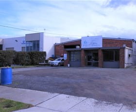 Showrooms / Bulky Goods commercial property leased at 2 Downard Street Braeside VIC 3195