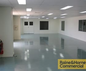 Showrooms / Bulky Goods commercial property leased at 2/855 Boundary Road Coopers Plains QLD 4108