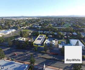 Shop & Retail commercial property leased at 496-498 Gympie Road Strathpine QLD 4500