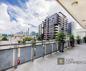 Showrooms / Bulky Goods commercial property leased at Level 1/26 Commercial Road Newstead QLD 4006