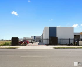 Showrooms / Bulky Goods commercial property leased at 1/21 Futures Road Cranbourne West VIC 3977