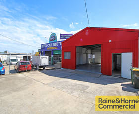 Factory, Warehouse & Industrial commercial property leased at Clontarf QLD 4019