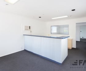 Showrooms / Bulky Goods commercial property leased at Unit  1/6 Staple Street Seventeen Mile Rocks QLD 4073