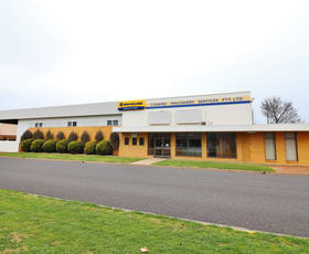 Showrooms / Bulky Goods commercial property leased at 2-4 Lasscock Road Griffith NSW 2680