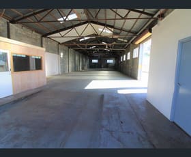 Showrooms / Bulky Goods commercial property leased at 35 Brook Street North Toowoomba QLD 4350