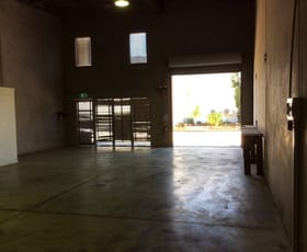 Factory, Warehouse & Industrial commercial property leased at 2/26 Southern Cross Circuit Urangan QLD 4655