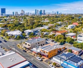 Shop & Retail commercial property leased at 28 Musgrave Avenue Southport QLD 4215