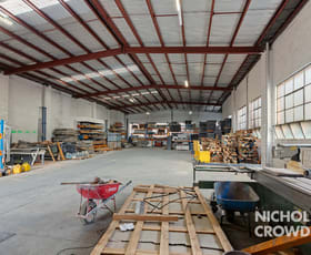Factory, Warehouse & Industrial commercial property leased at 9 Dissik Street Cheltenham VIC 3192