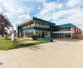 Showrooms / Bulky Goods commercial property leased at 32 Kembla Street Fyshwick ACT 2609