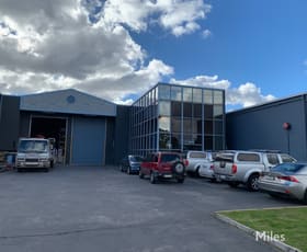 Factory, Warehouse & Industrial commercial property leased at 208 Mahoneys Road Thomastown VIC 3074