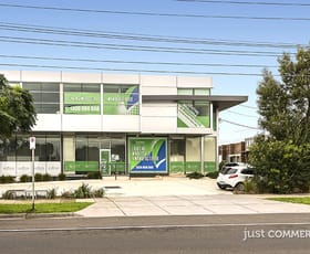 Showrooms / Bulky Goods commercial property leased at 2 & 3/97 Cochranes Road Moorabbin VIC 3189
