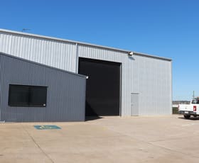 Showrooms / Bulky Goods commercial property leased at Shed 2/3 Progress Court Harlaxton QLD 4350