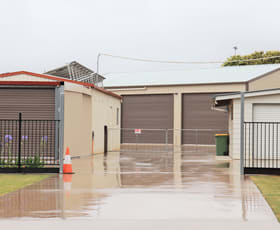 Showrooms / Bulky Goods commercial property leased at Shed 2/3 Glennie Street Drayton QLD 4350