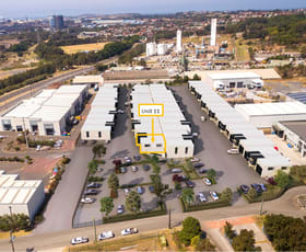 Showrooms / Bulky Goods commercial property leased at 11/5 - 11 Waynote Place Unanderra NSW 2526