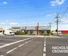Showrooms / Bulky Goods commercial property leased at 383 Warrigal Road Cheltenham VIC 3192