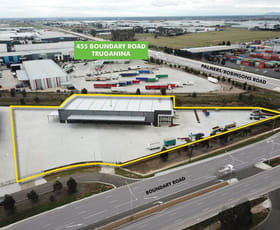 Showrooms / Bulky Goods commercial property for lease at 447-455 Boundary Road Truganina VIC 3029