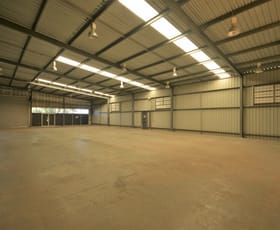 Showrooms / Bulky Goods commercial property leased at Shed 1/101 Mort Street Toowoomba City QLD 4350