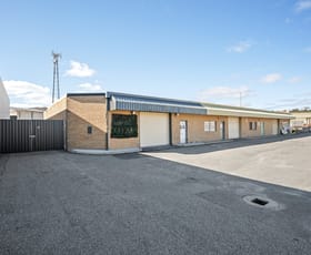 Showrooms / Bulky Goods commercial property leased at 1/6 Hendon Way Kelmscott WA 6111