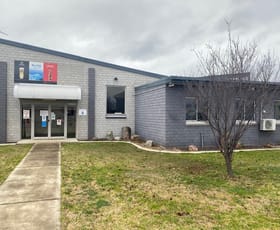 Showrooms / Bulky Goods commercial property leased at Unit 2 / 60 Oliver Street Inverell NSW 2360