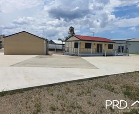 Showrooms / Bulky Goods commercial property leased at 129 Gympie Road Tinana QLD 4650