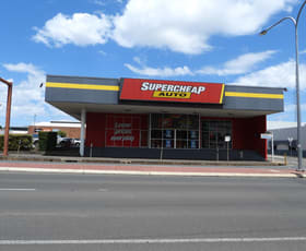 Showrooms / Bulky Goods commercial property leased at 160 Herries Street Toowoomba QLD 4350