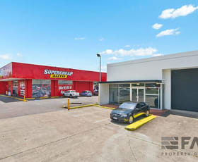 Showrooms / Bulky Goods commercial property leased at Unit 1/17 Smiths Road Goodna QLD 4300