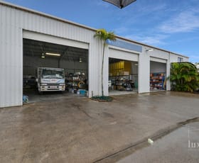 Showrooms / Bulky Goods commercial property leased at 2/12 Bearing Avenue Warana QLD 4575