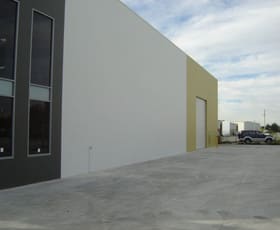 Showrooms / Bulky Goods commercial property leased at 3 Thorn Way Canning Vale WA 6155