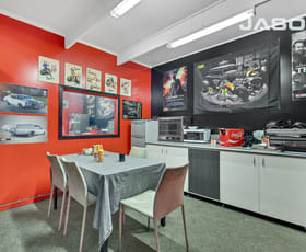 Factory, Warehouse & Industrial commercial property leased at 5 Custom Road Tullamarine VIC 3043