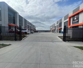 Factory, Warehouse & Industrial commercial property leased at 4 Hawk Place Clyde North VIC 3978