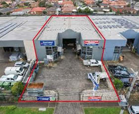 Showrooms / Bulky Goods commercial property leased at 16 Webber Parade Keilor East VIC 3033