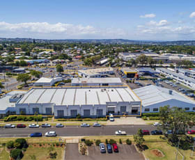 Showrooms / Bulky Goods commercial property leased at Building 3/126-134 Anzac Avenue Toowoomba City QLD 4350