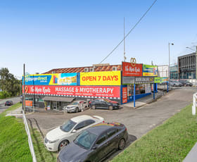 Showrooms / Bulky Goods commercial property leased at 215 Moggill Road Taringa QLD 4068