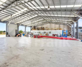 Factory, Warehouse & Industrial commercial property leased at Whole of the property/27 Somerset Road Gracemere QLD 4702