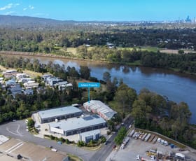 Factory, Warehouse & Industrial commercial property leased at Seventeen Mile Rocks QLD 4073