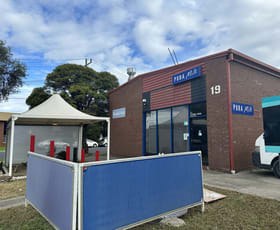 Factory, Warehouse & Industrial commercial property leased at 19 Dehavilland Road Mordialloc VIC 3195