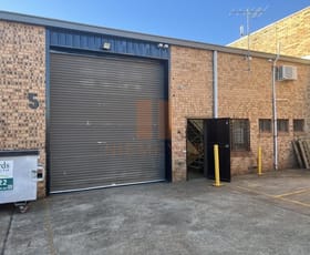 Factory, Warehouse & Industrial commercial property leased at Unit 5/17 Regent Crescent Moorebank NSW 2170