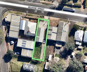 Factory, Warehouse & Industrial commercial property leased at 122B Jellicoe Street North Toowoomba QLD 4350