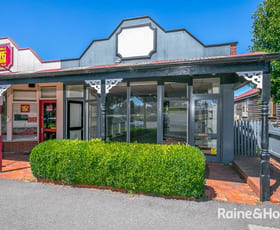 Offices commercial property leased at 76 High Street Woodend VIC 3442