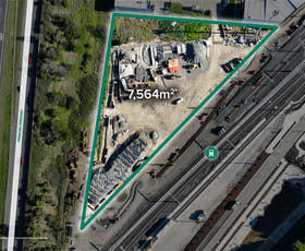 Factory, Warehouse & Industrial commercial property leased at 42 Bate Close Pakenham VIC 3810