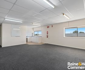 Factory, Warehouse & Industrial commercial property for lease at 1/18 Huntington Street Clontarf QLD 4019