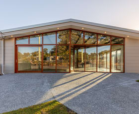 Showrooms / Bulky Goods commercial property leased at 1/55 West Burleigh Road Burleigh Heads QLD 4220