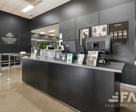 Showrooms / Bulky Goods commercial property leased at Unit 4/531 Kessels Road Macgregor QLD 4109