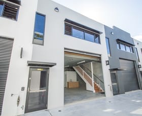 Factory, Warehouse & Industrial commercial property for lease at Ashmore QLD 4214