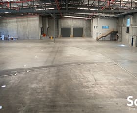 Factory, Warehouse & Industrial commercial property for lease at 60 Newheath Drive Arundel QLD 4214