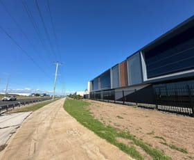 Factory, Warehouse & Industrial commercial property for lease at 1&2/3 Amherst Drive Truganina VIC 3029