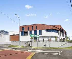 Factory, Warehouse & Industrial commercial property for lease at 5 McIlwraith Avenue Norman Park QLD 4170