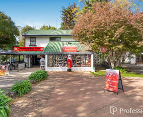 Shop & Retail commercial property for lease at 2/134 Long Rd Tamborine Mountain QLD 4272