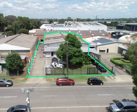 Factory, Warehouse & Industrial commercial property for lease at 20 Britton Street Smithfield NSW 2164
